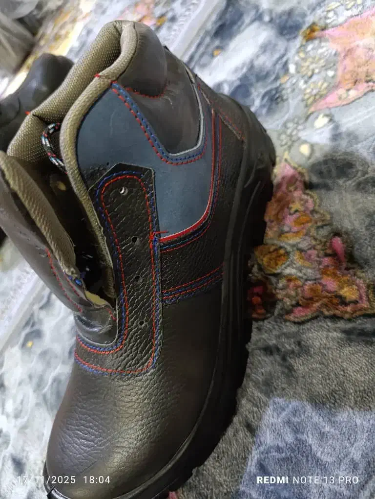 کفش ایمنی|کیف، کفش، کمربند|بندر کنگان, |دیوار