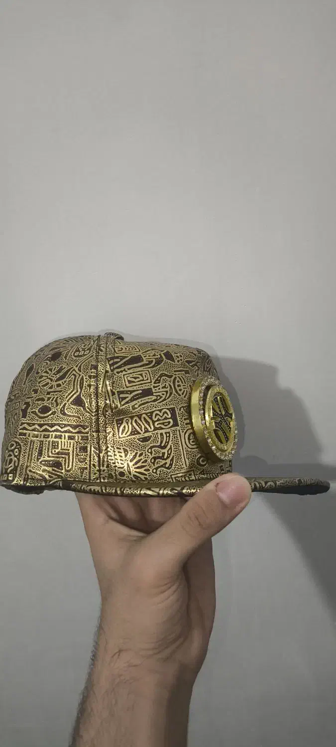 کلاه مردانه|لباس|خرم‌آباد, |دیوار