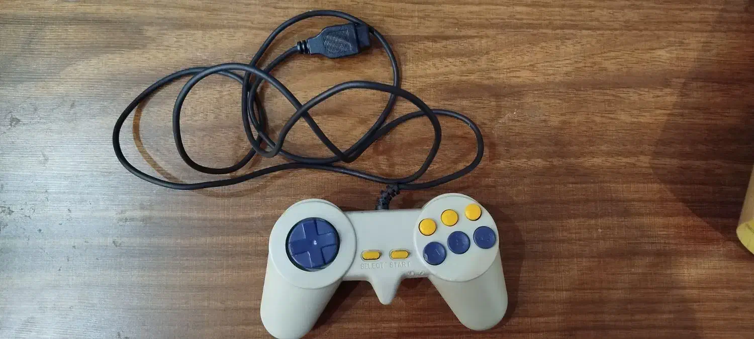 یک دسته سگا مدل YC-2003 رنگ سفید|کنسول، بازی ویدئویی و آنلاین|قزوین, |دیوار