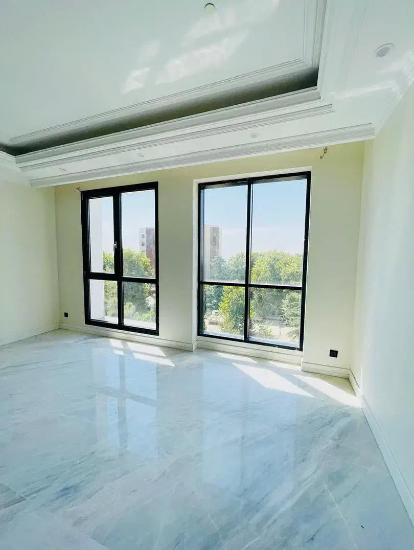 ۱۵۵ متر نوساز کلید نخورده فول امکانات