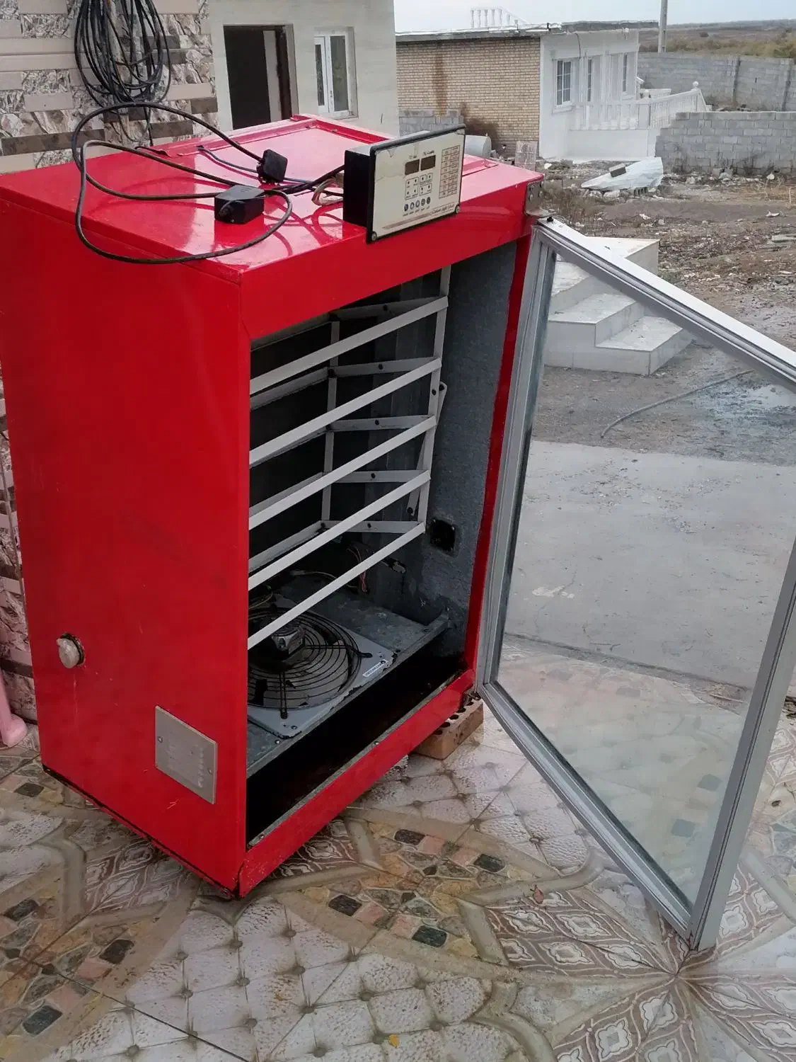 فروش یک دستگاه جوجه کشی صحرا طیور508تایی|لوازم جانبی حیوانات|انبارآلوم, |دیوار