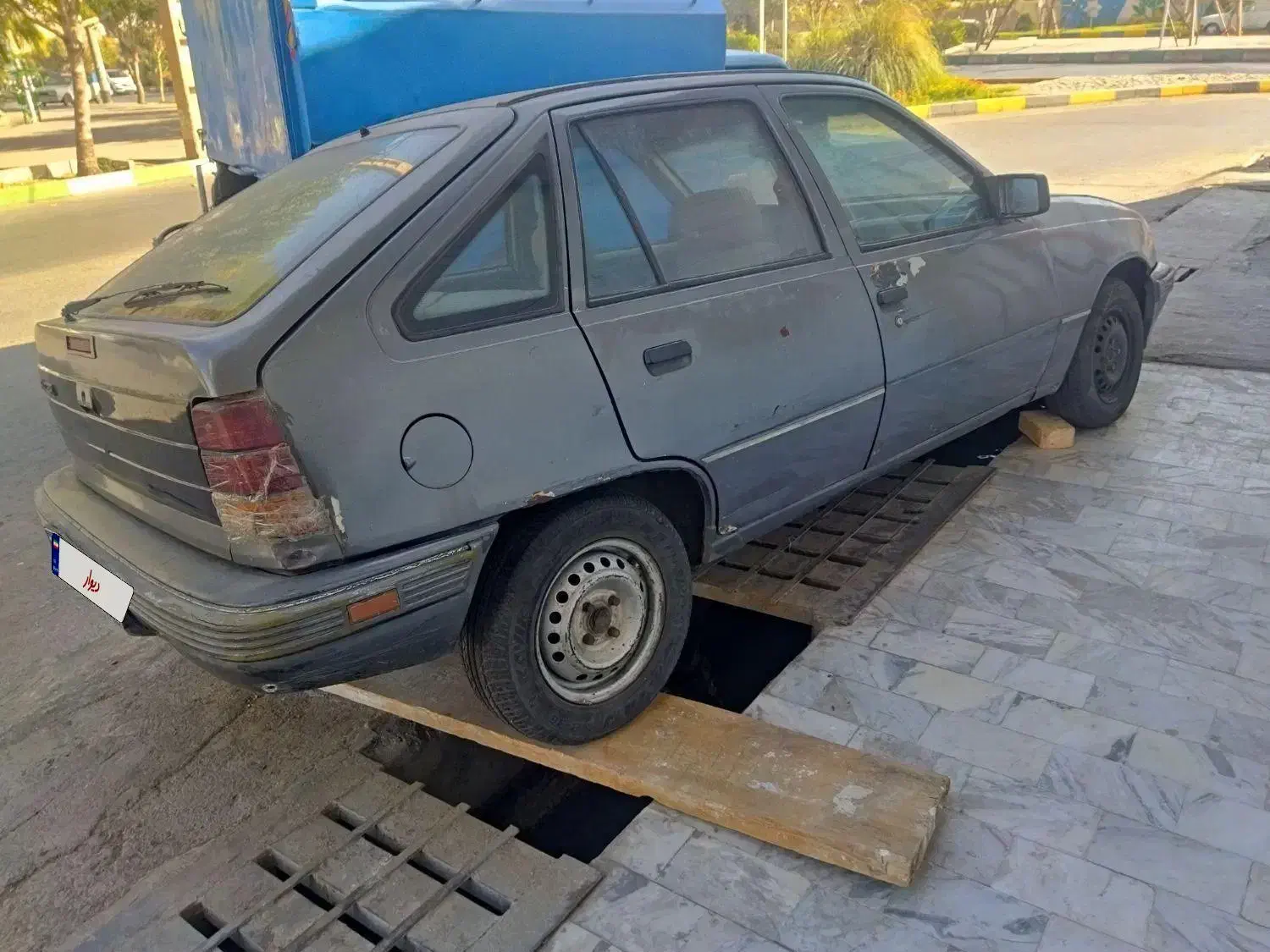 دوو ریسر|خودرو سواری و وانت|قم, نیروگاه|دیوار