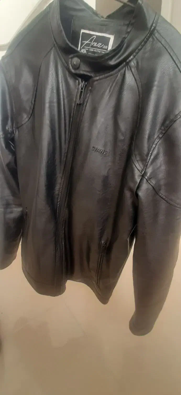 کت چرم|لباس|اصفهان, کوجان|دیوار