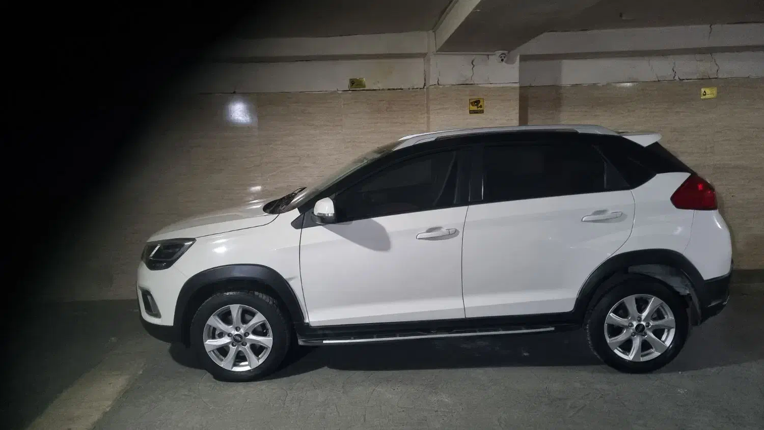 x22دنده ای ۴۰۱ سفید|خودرو سواری و وانت|کرج, شهرک بهداری|دیوار