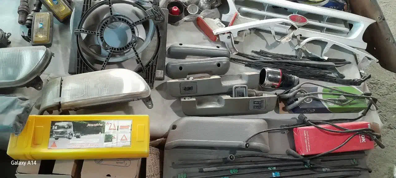 لوازم ماشین پراید و پژو و ال۹۰|قطعات یدکی و لوازم جانبی|مشهد, پنجتن|دیوار