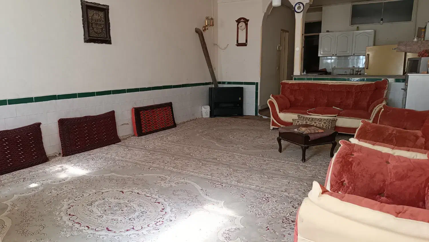 خانه مبله با تمامی امکانات مستقل با پارکینگ|اجارهٔ کوتاهمدت آپارتمان و سوئیت|سبزوار, فرهنگیان|دیوار