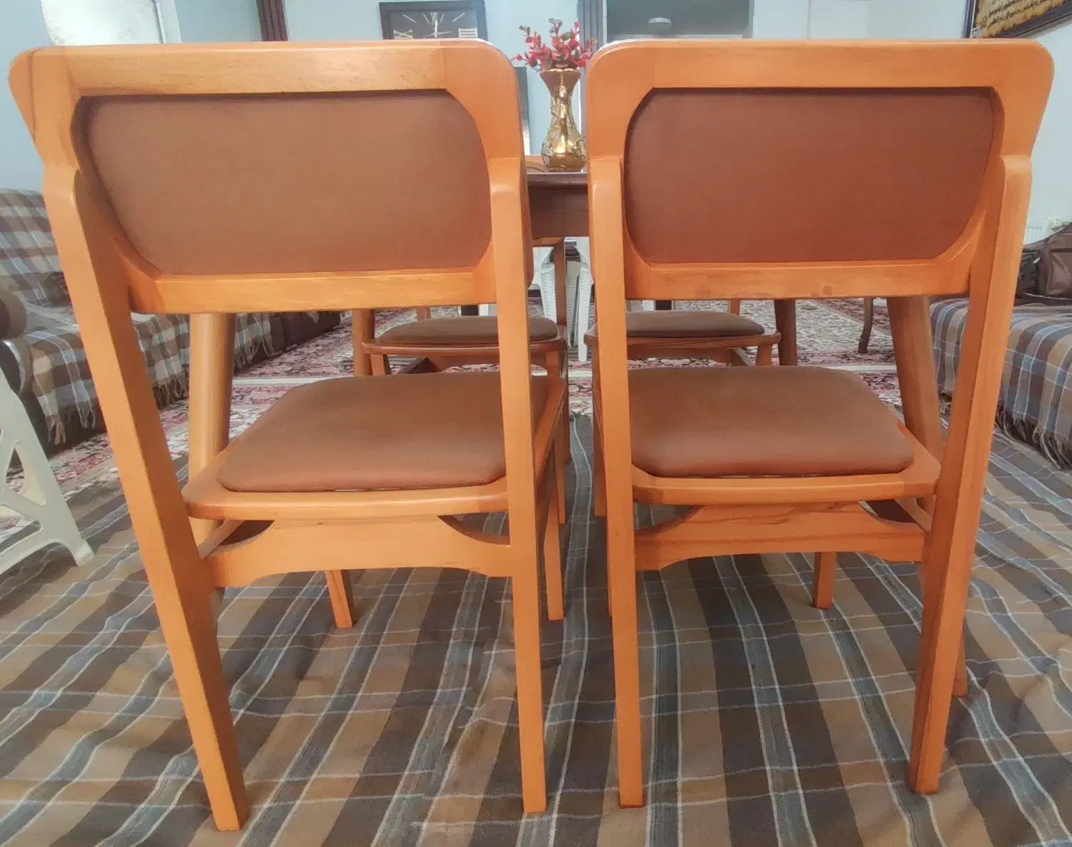 میز 4نفره غذا خوری|میز و صندلی غذاخوری|همدان, |دیوار