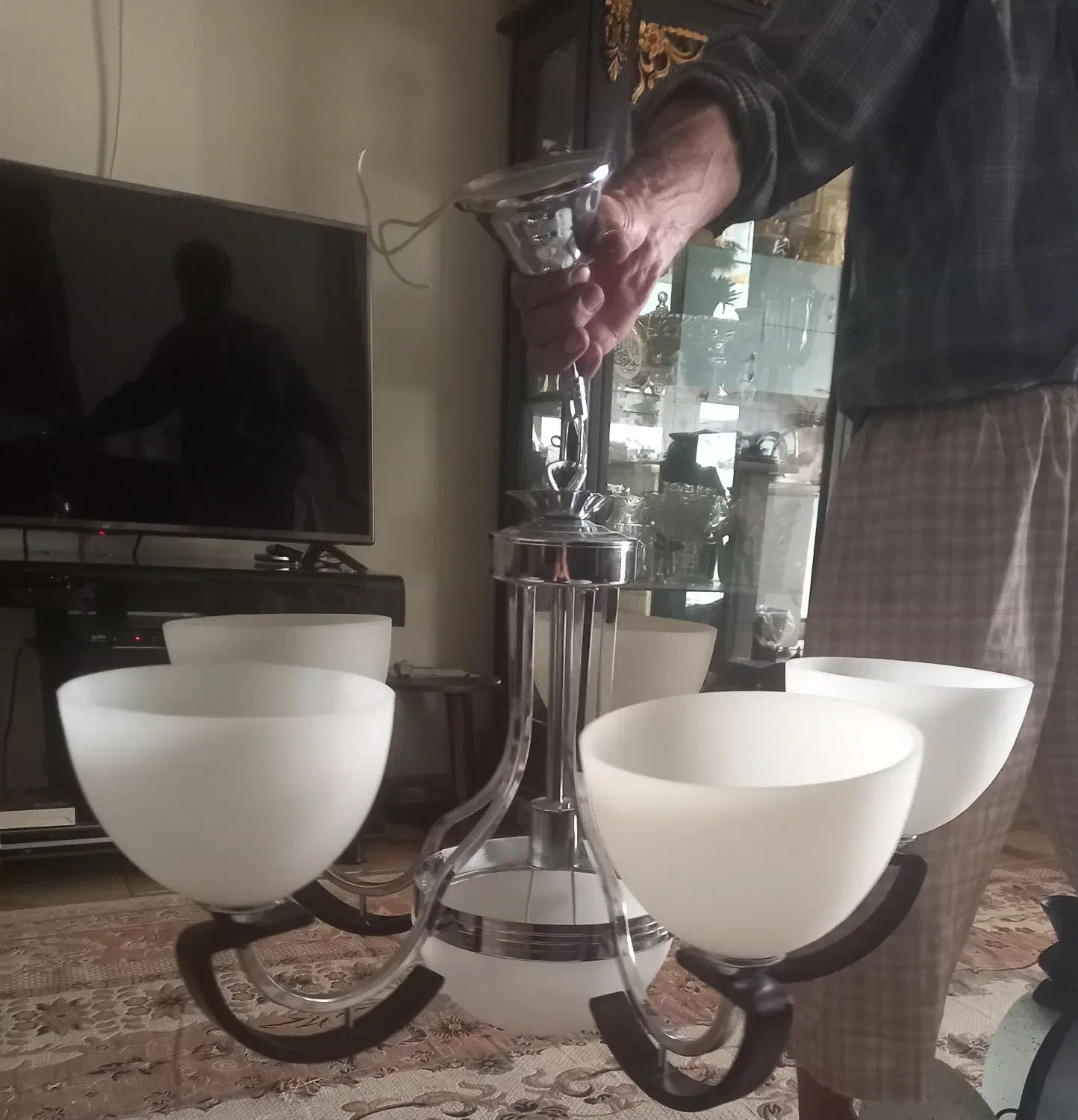 ۳تالوستر|لوستر و چراغ آویز|تهران, آهنگ|دیوار