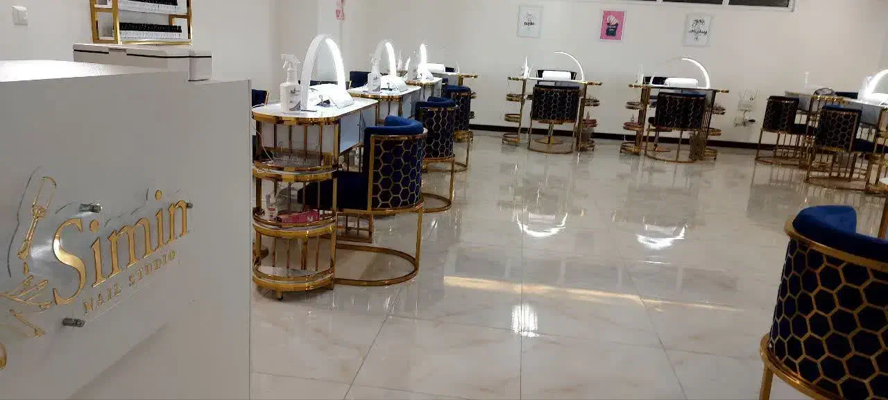 لوازم سالن ناخن پدیکور و مانیکور|آرایشگاه و سالنهای زیبایی|بروجرد, |دیوار