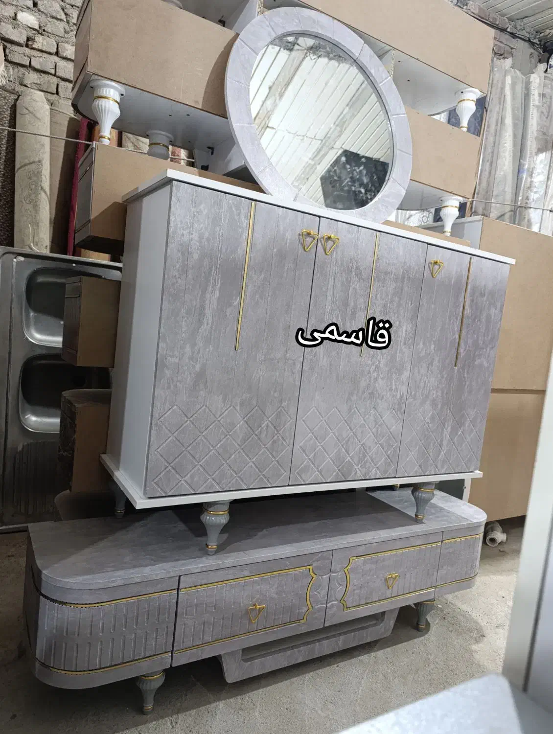 سمساری قاسمی میز تلویزیون آینه کنسول مناسب جهیزیه|حراج|زابل, |دیوار