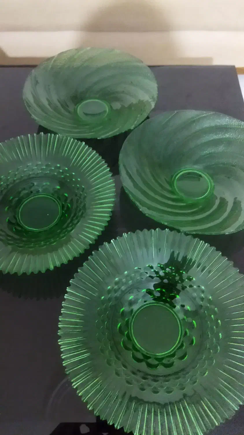 ظرف های سبز|ظروف سرو و پذیرایی|اندیشه, اندیشه فاز ۳|دیوار