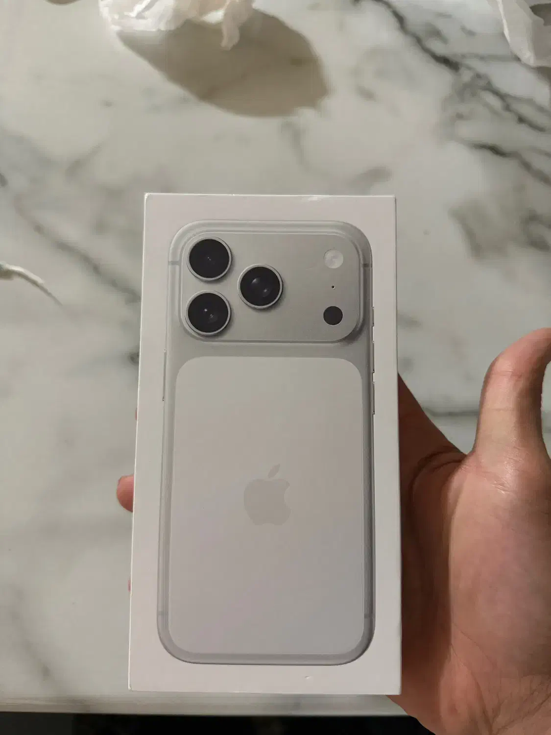 17Proاکبندسیلور|موبایل|قم, باجک یک|دیوار