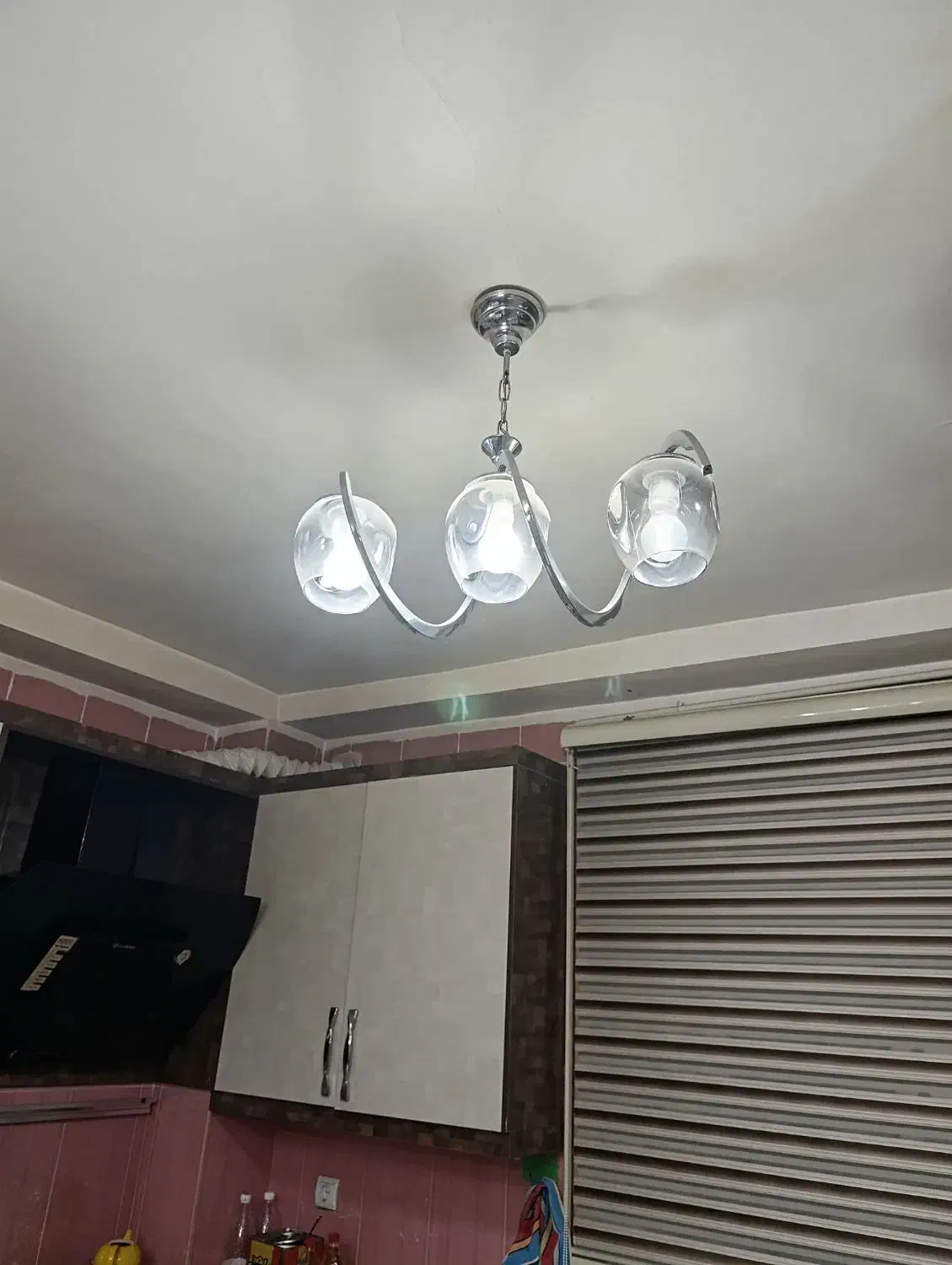 لوستر پذیرایی و آشپزخانه|لوستر و چراغ آویز|قزوین, |دیوار