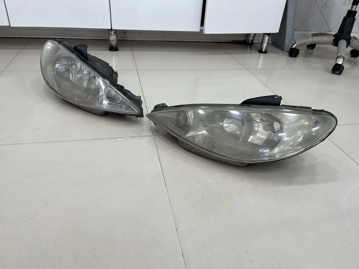 چراغ جلو ۲۰۶|قطعات یدکی و لوازم جانبی|محمودآباد, |دیوار