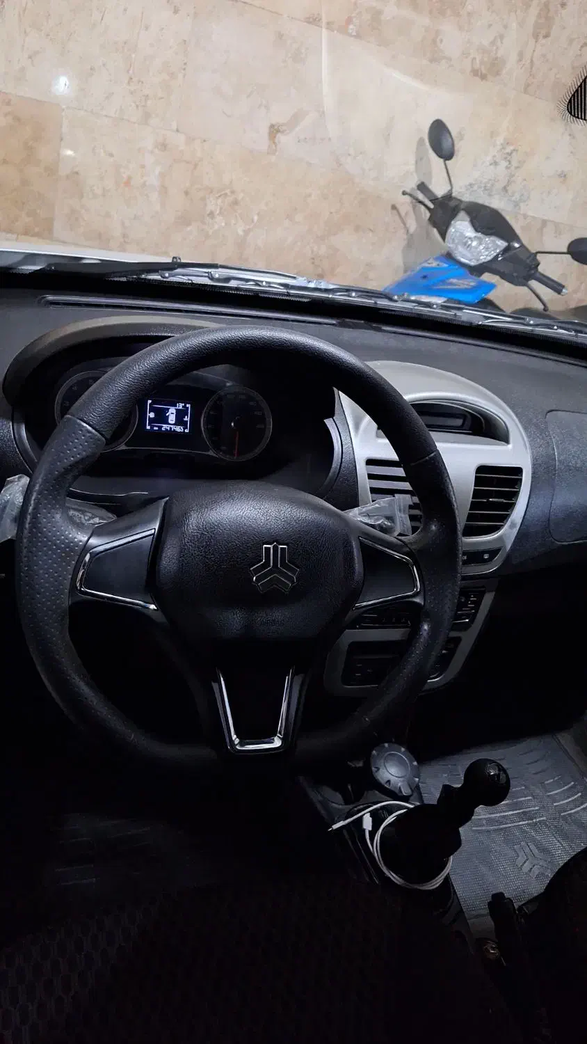 کوییک GXR-L سفید و مشکی ۱۴۰۳|خودرو سواری و وانت|کرج, باغستان|دیوار