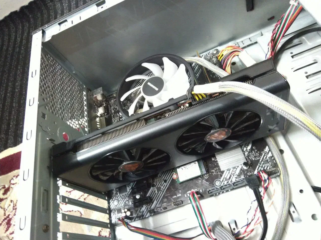 کامپیوتر کیس گیمینگ قوی (فقط کیس)|رایانه رومیزی|آمل, |دیوار