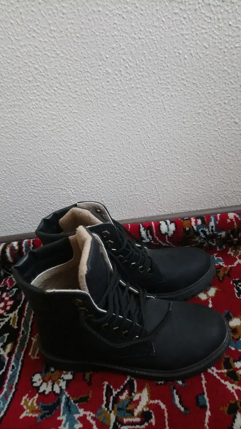 یک جفت نیم بوت سایز 38|کیف، کفش، کمربند|شاهین‌شهر, نبوت|دیوار