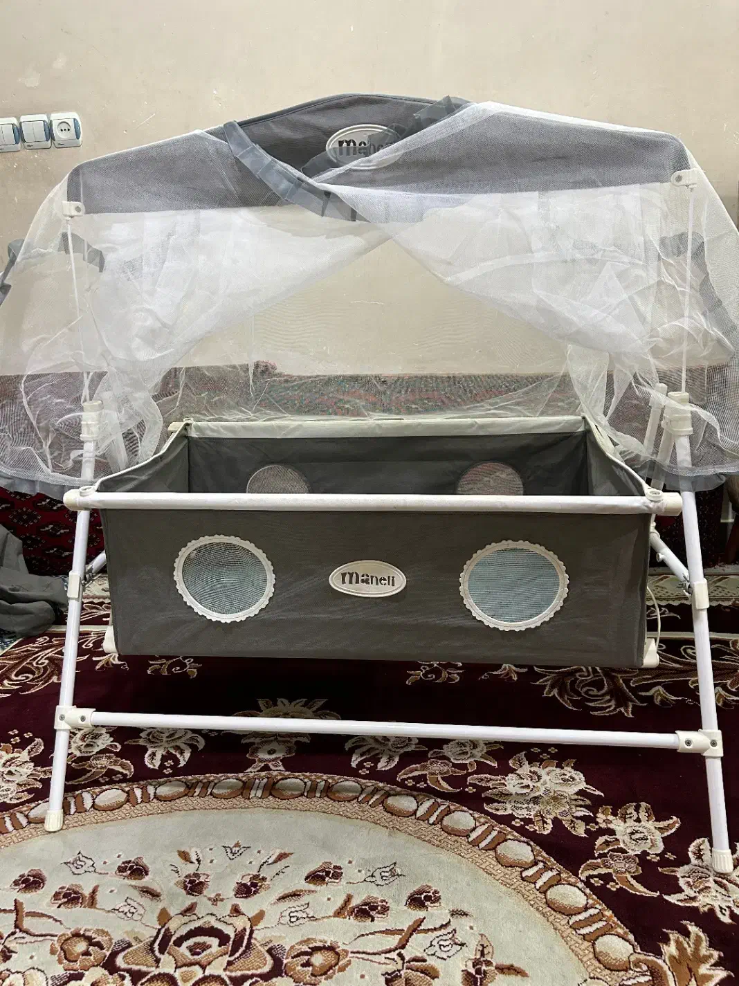 گهواره کودک‌مارک‌مانلی|کالسکه و لوازم جانبی|ورامین, ورامین|دیوار