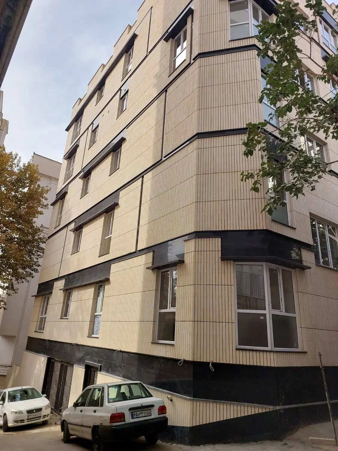 تولید درب و پنجره|مصالح و تجهیزات ساختمان|رباطکریم, شهرک صنعتی سبلان|دیوار