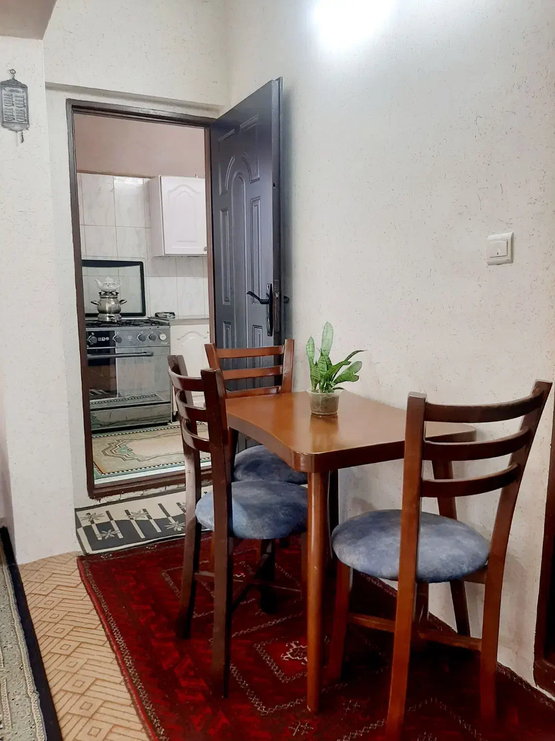 اجاره ویلا شیک و تر تمییز در مرکز شهر رامسر|اجارهٔ کوتاه‌مدت ویلا و باغ|رامسر, |دیوار