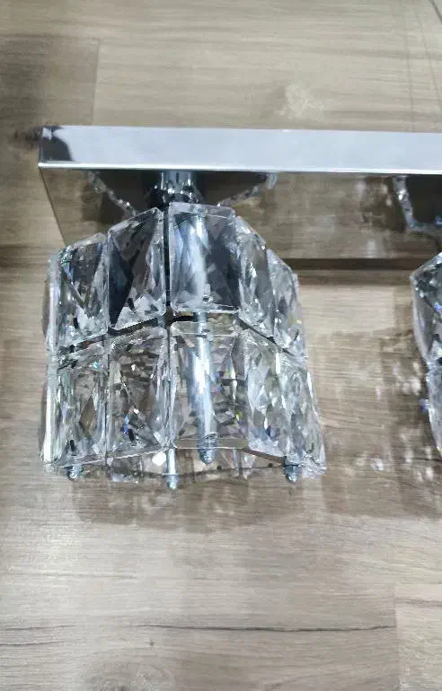 لوستر خطی 4 شعله|لوستر و چراغ آویز|فردیس, فردیس|دیوار