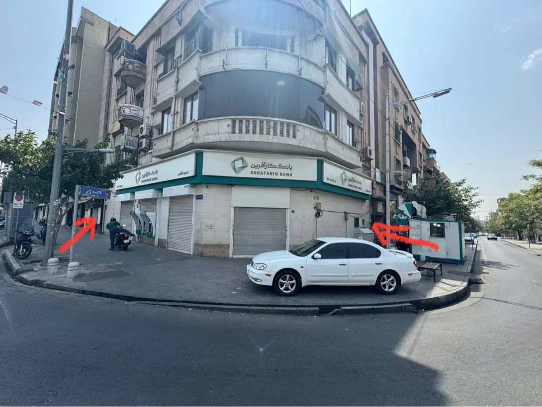 فروش ۱۵متر مغازه بر انقلاب لاله‌زار ۳۱۰متر زیرهمکف|فروش مغازه و غرفه|تهران, فردوسی|دیوار