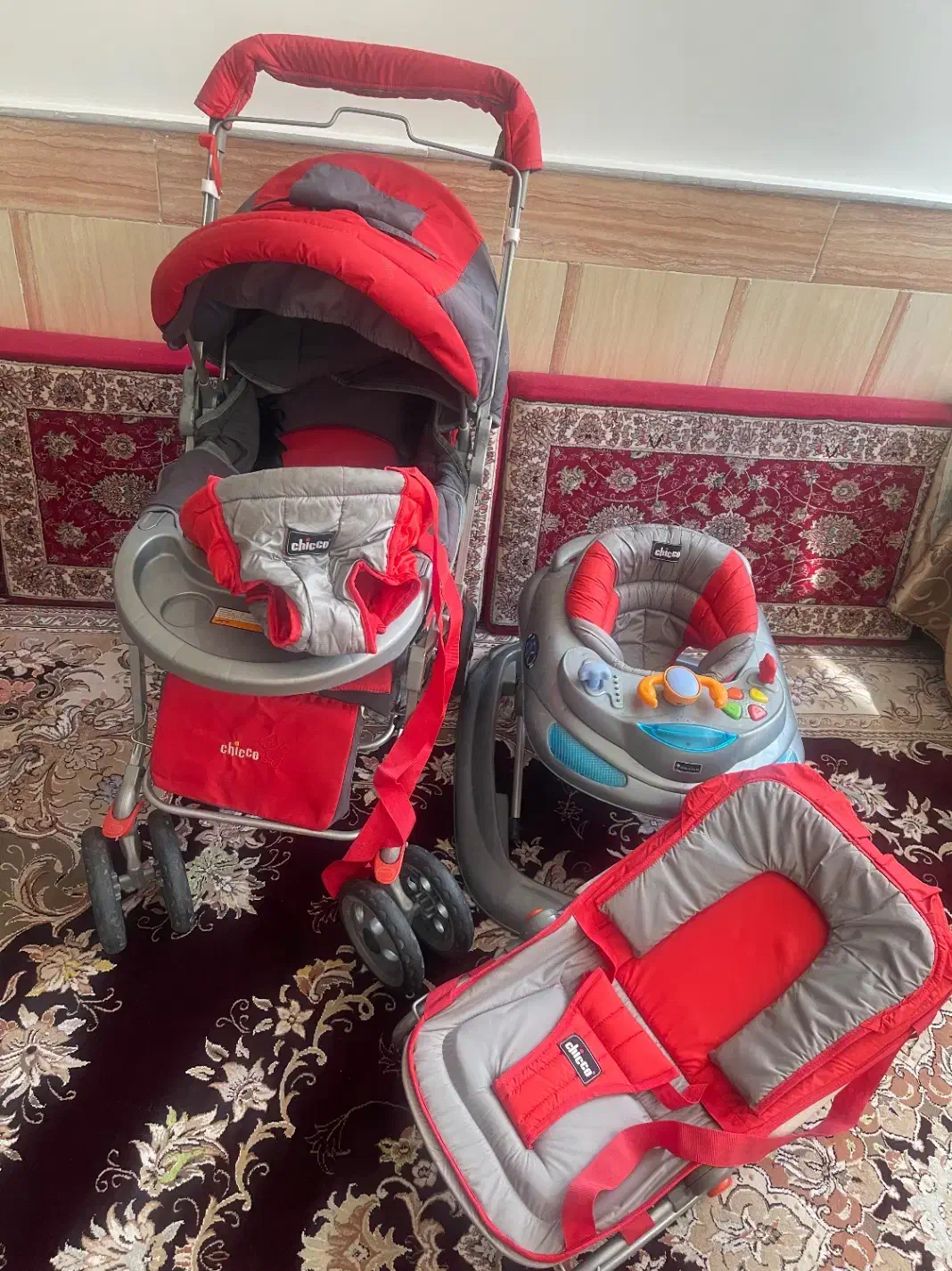 کالسکه و روروئک‌در حد نو مارک چیکو اصل|اسباب و اثاث بچه|قم, نیروگاه|دیوار