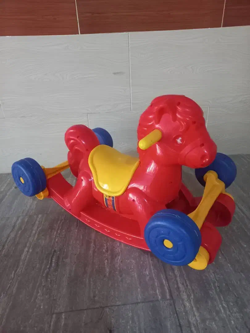 کاناپه خرسی و کریر اسب|اسباببازی بچه|تبریز, |دیوار