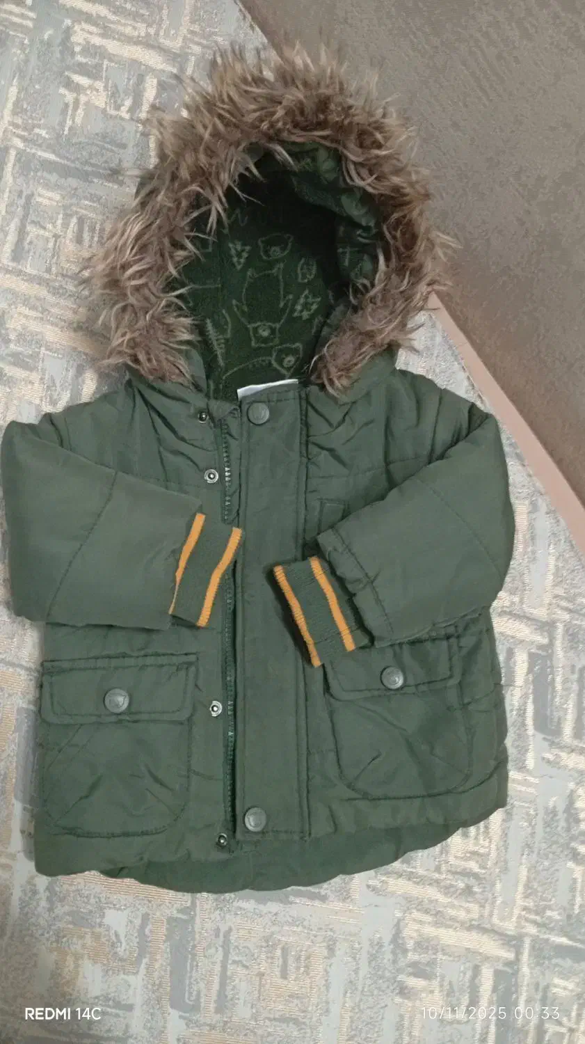 کاپشن بچه گانه خارجی سایز 6ماه تا یکسال کاملا سالم|کفش و لباس بچه|باقرشهر, |دیوار