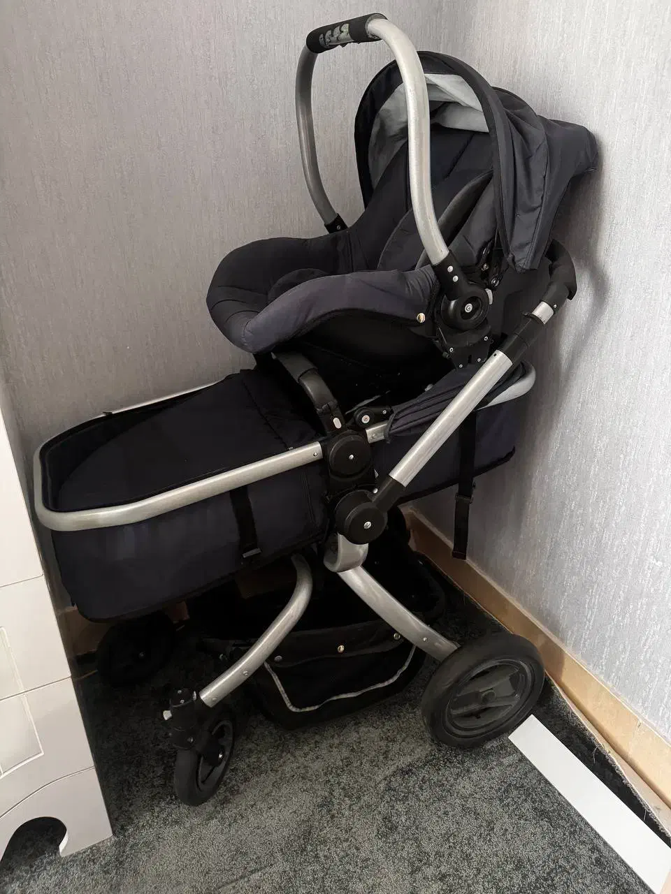 کالسکه وارداتی با کریر برند اسپرینگ|کالسکه و لوازم جانبی|کاشمر, |دیوار