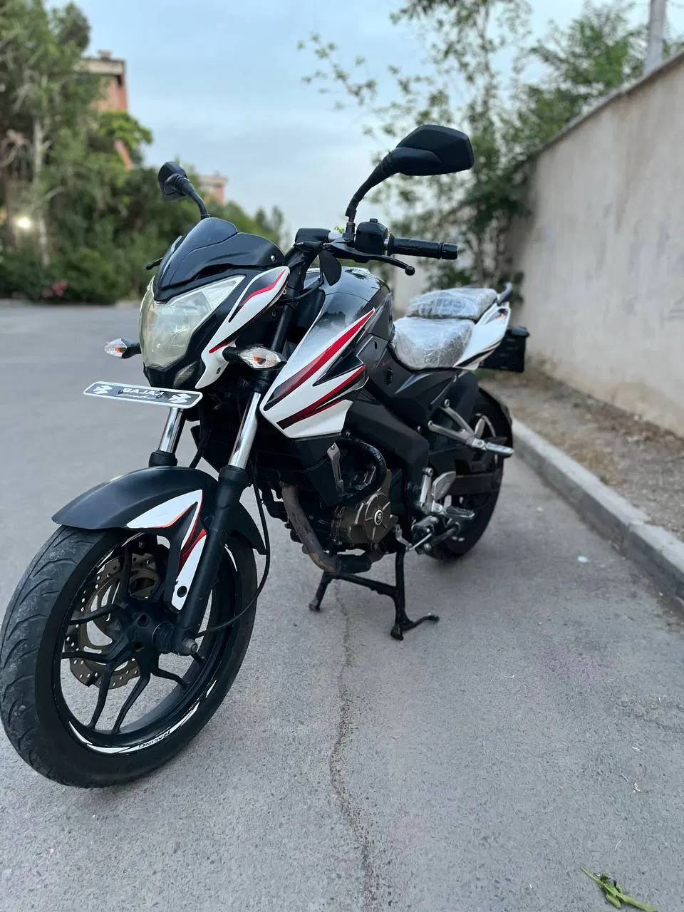 NS200مدل ۹۴|موتورسیکلت|تهران, پرستار|دیوار