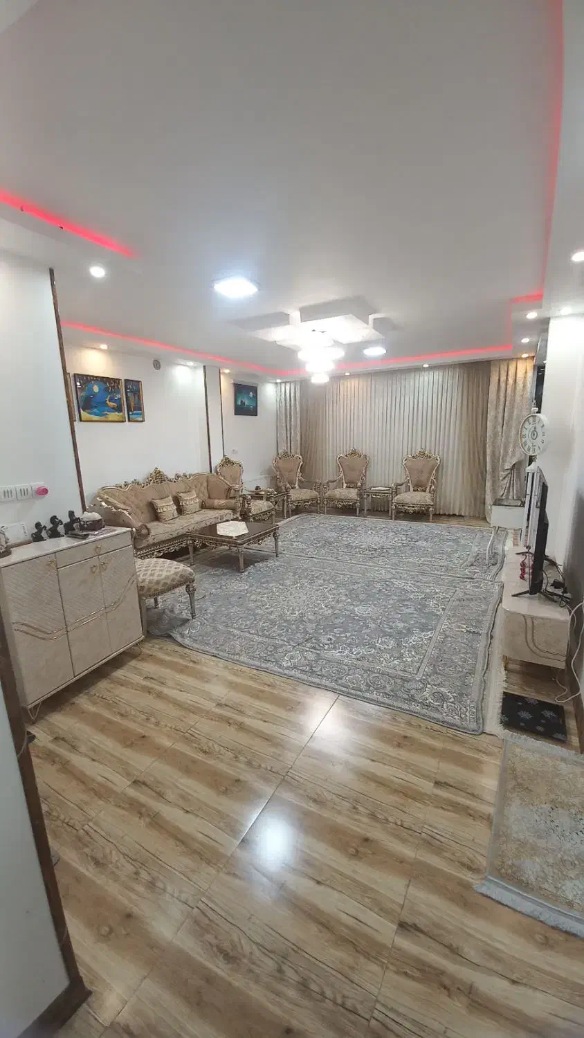 آپارتمان ۱۰۵متری شهرابریشم.شخصی ساز|فروش آپارتمان|ابریشم, |دیوار