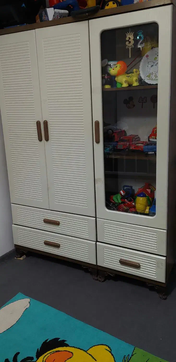 سرویس خواب شیک وسرویس خواب کودک وفرش|تخت و سرویس خواب|همدان, |دیوار