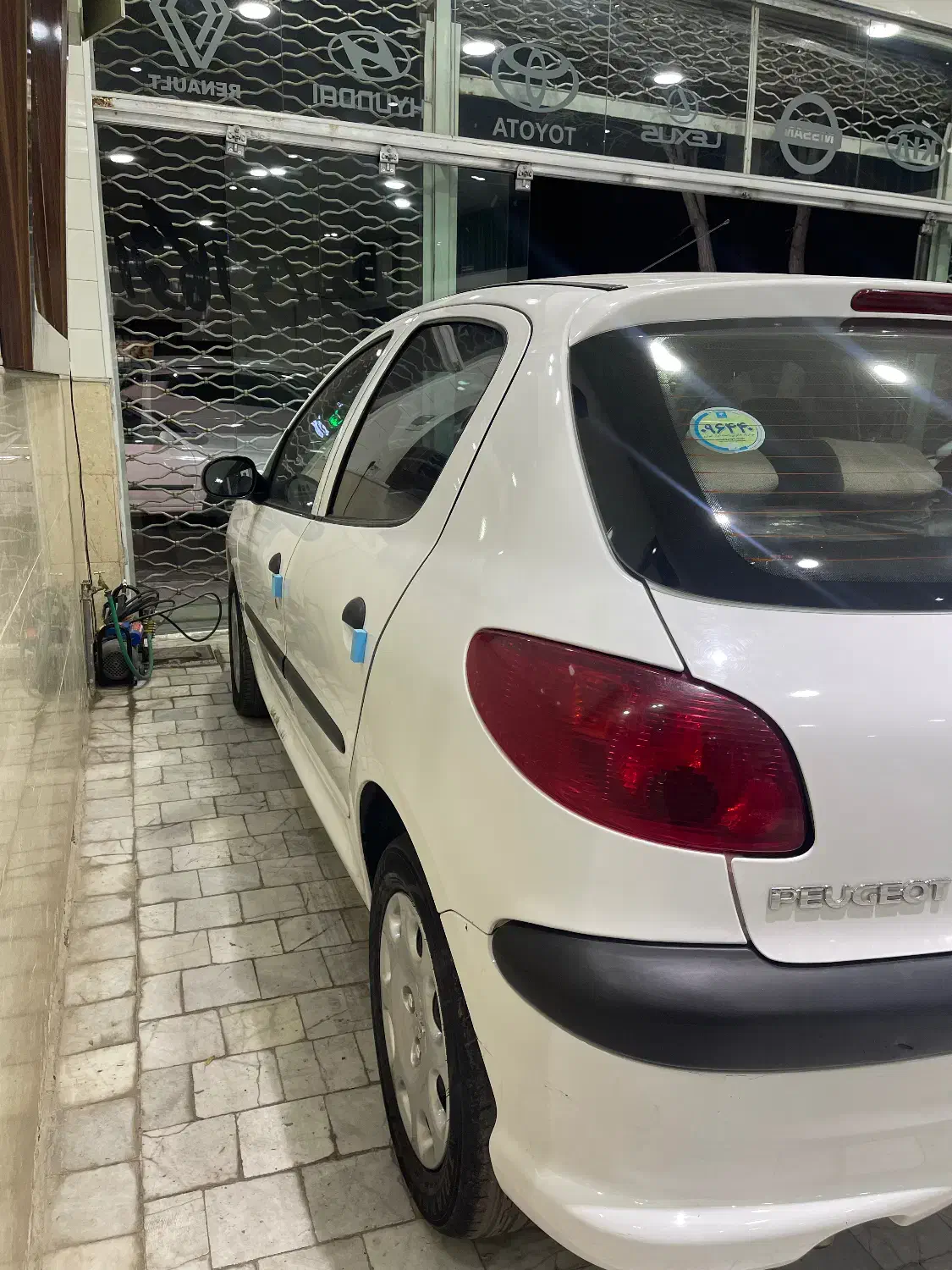 ۲۰۶تیپ ۲|خودرو سواری و وانت|کرمان, |دیوار