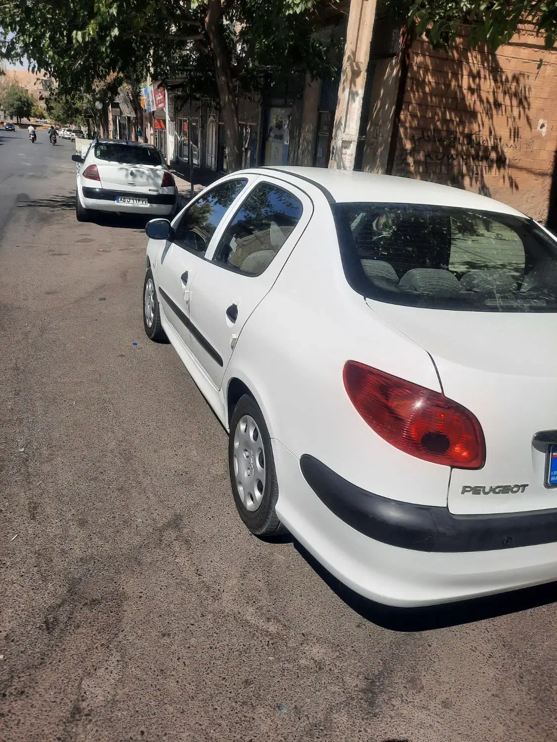 پژو ۲۰۶ اس دی وی ۸ سفید مدل ۹۵|خودرو سواری و وانت|شاهین دژ, |دیوار