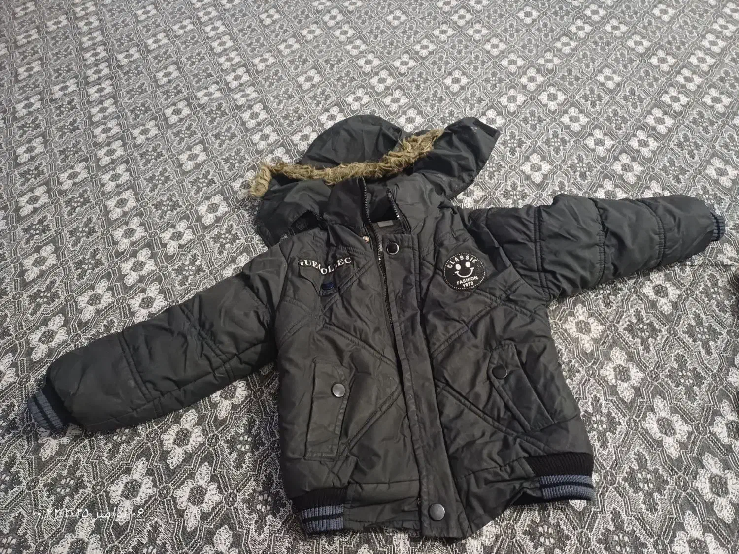 ۲تاکاپشن قیمت مناسب|کفش و لباس بچه|محمدشهر, شهرک چمران|دیوار