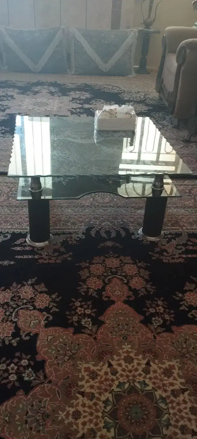 فروش یک عدد میز تلفن|مبلمان خانگی و میز عسلی|سراوان, |دیوار