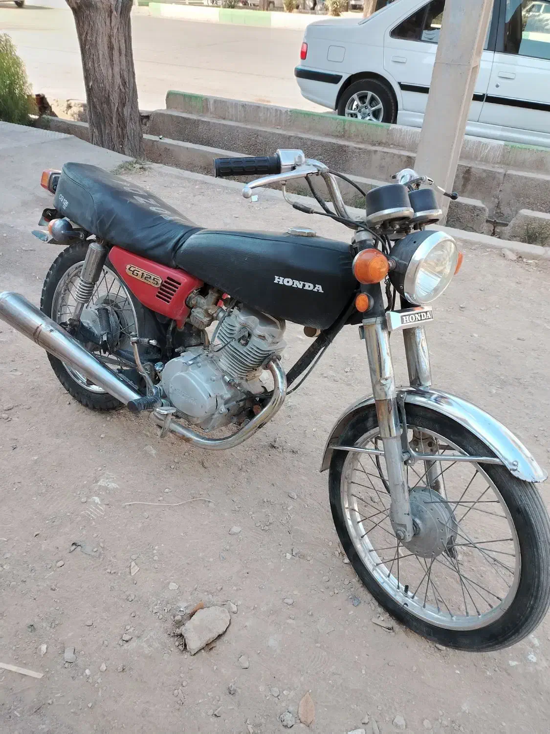 هوندا 81 پلاک قدیم سالم|موتورسیکلت|شهرضا, |دیوار