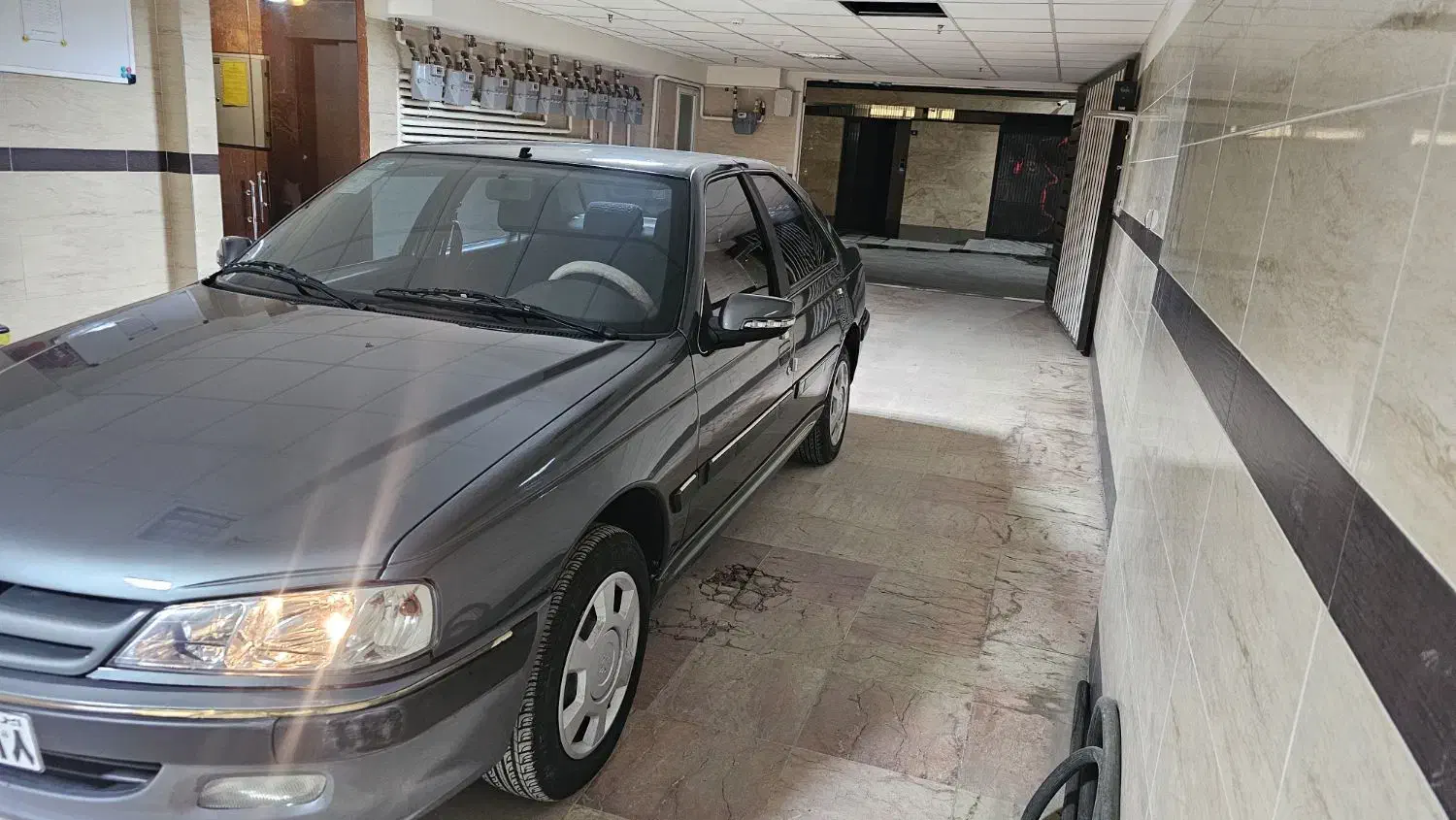 پژو پارس مدل ۴۰۱|خودرو سواری و وانت|همدان, |دیوار