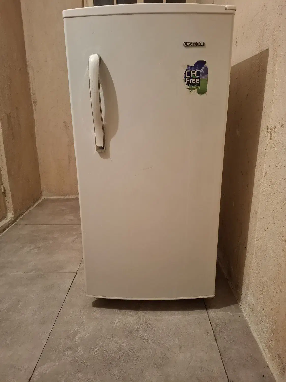 یخچال ایستکول ۹ فوت کارکرده|یخچال و فریزر|تهران, قیطریه|دیوار