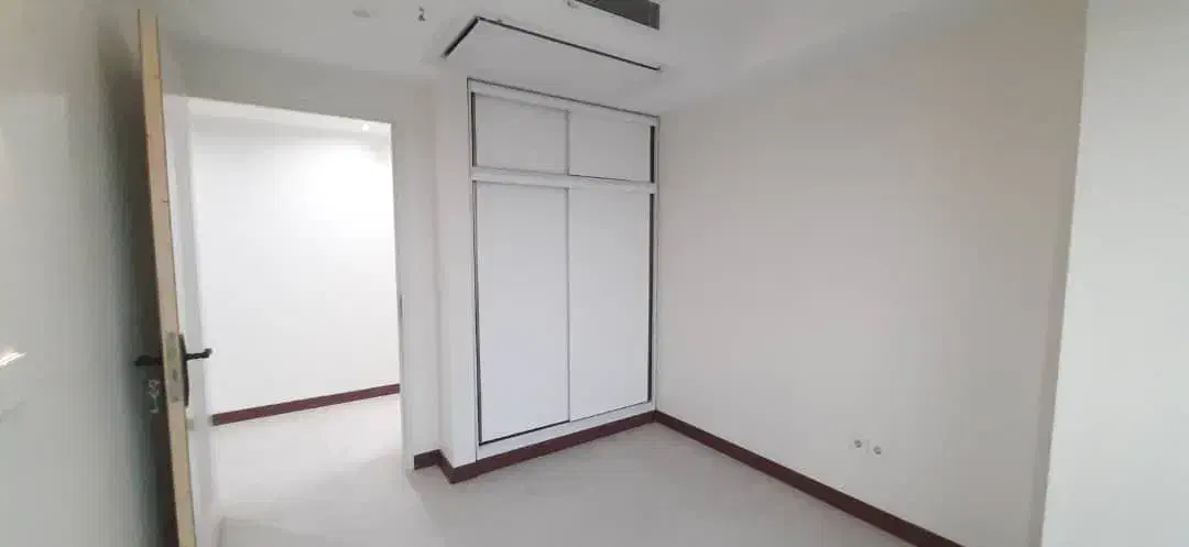 130 متر/برج مدرن الماس شیشه/شهرک چیتگر/مجرد