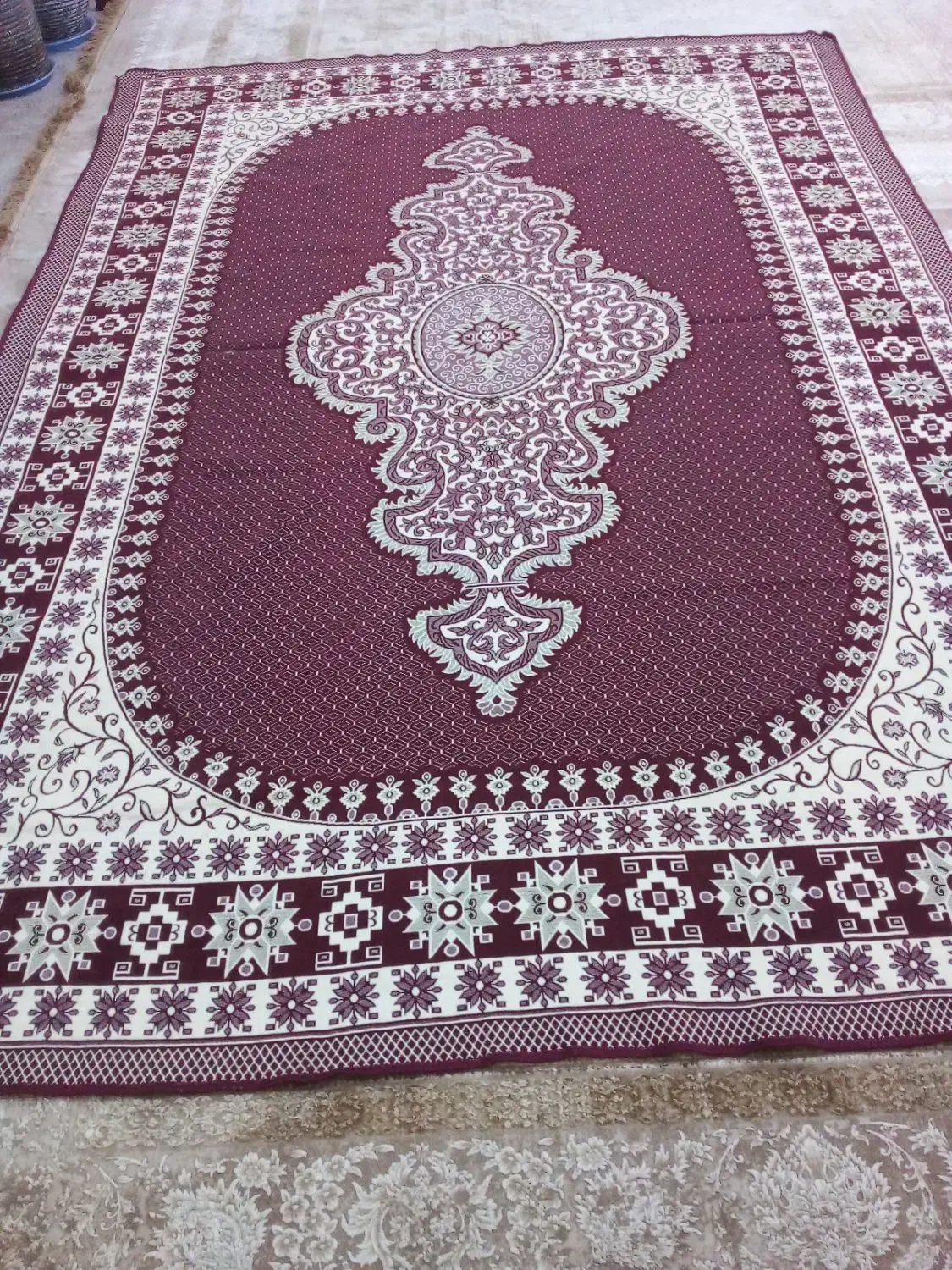 ۳عددروفرشی دورویه ۶متری درحونو|روفرشی|بروجرد, |دیوار