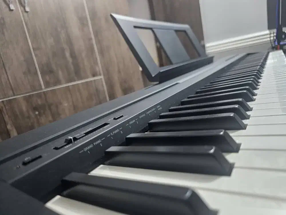 پیانو یاماها p45|پیانو، کیبورد، آکاردئون|رشت, منظریه|دیوار