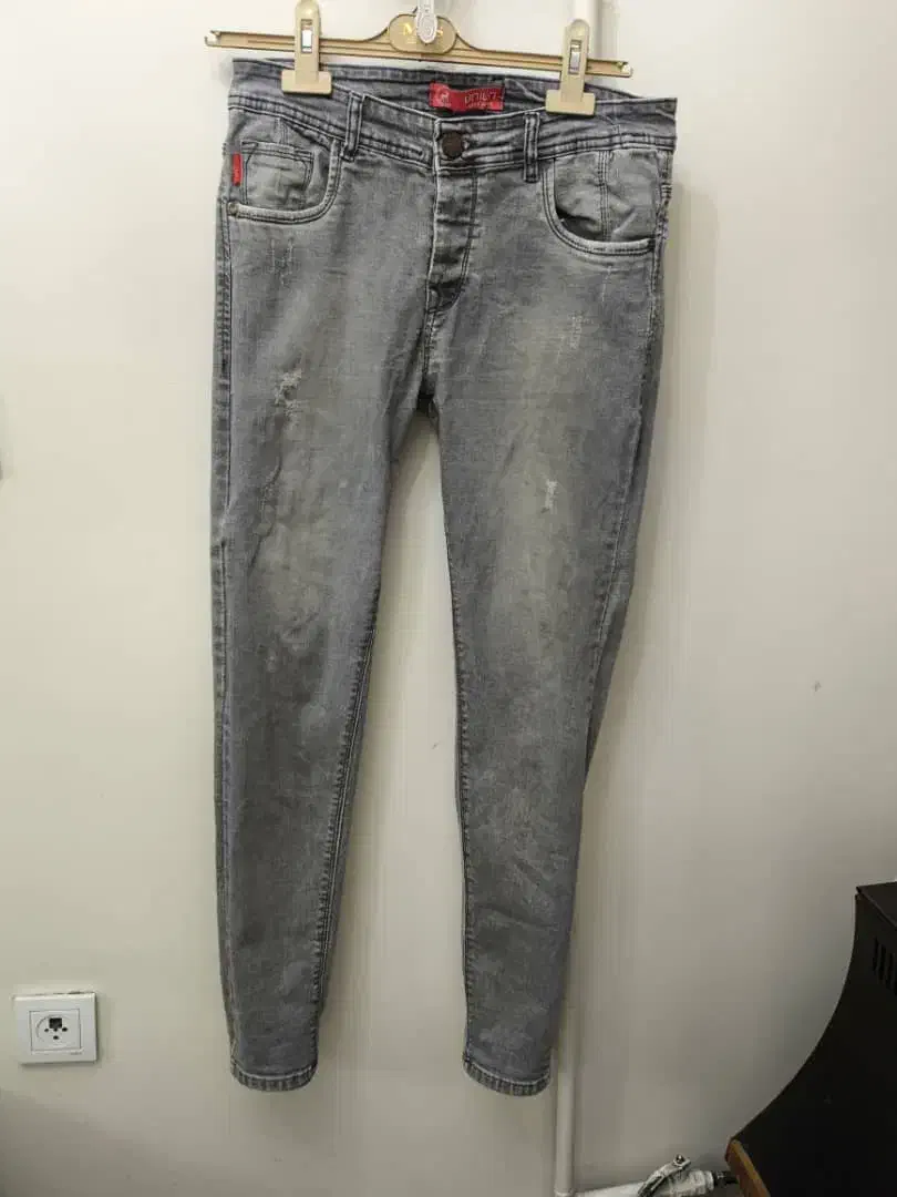 شلوار کتان سرمه ای نوی نو و شلوار لی کارکرده تمیز|لباس|ری, هاشمآباد|دیوار