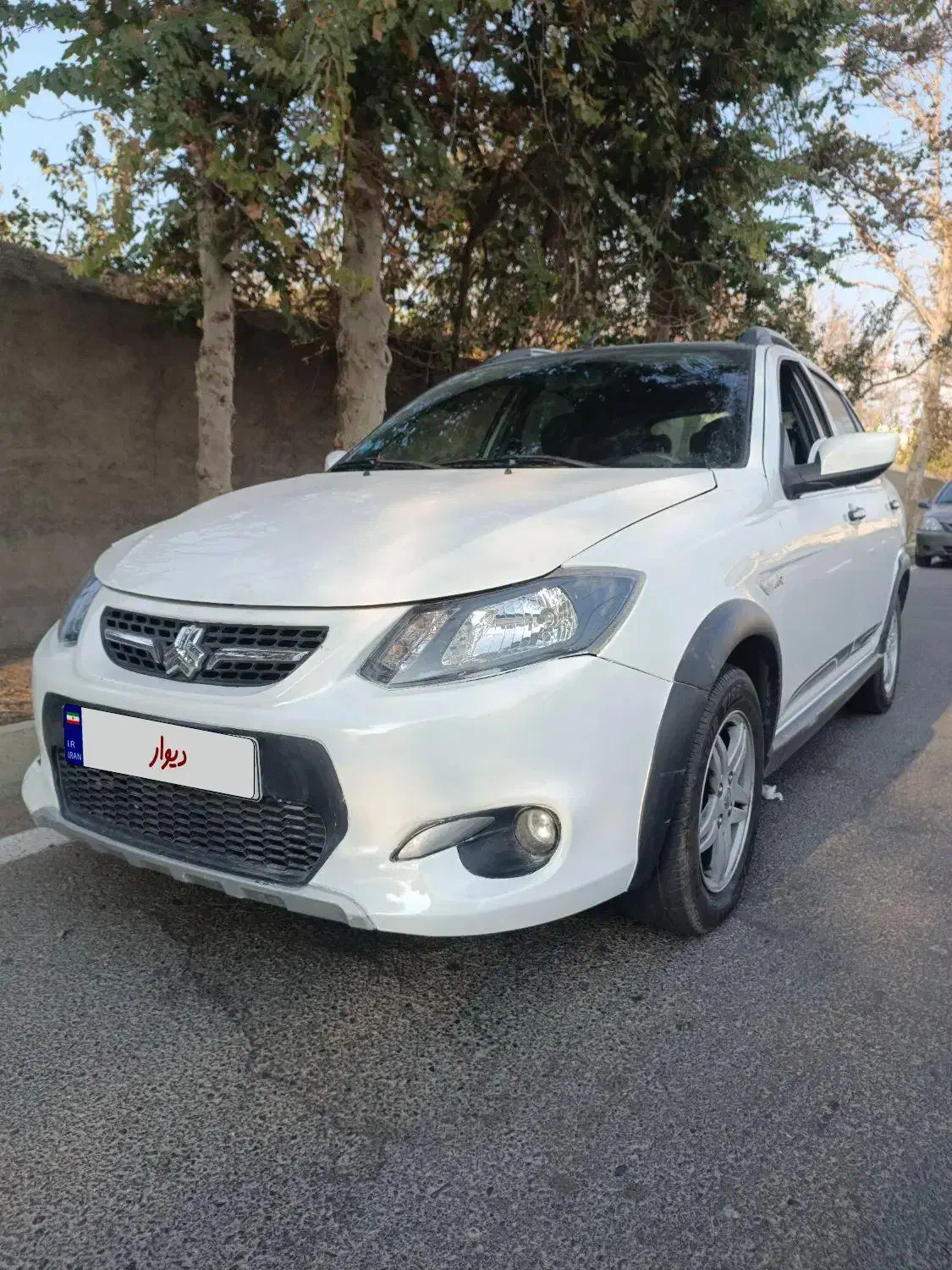 کوییک ۴۰۱ بی‌رنگ کم کارکرد|خودرو سواری و وانت|فردیس, نسترن شرقی|دیوار