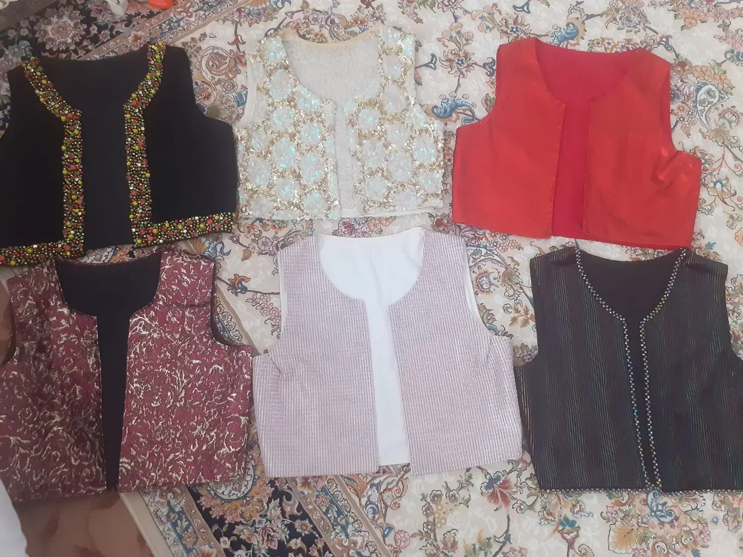 سخمه کوردی و لباس|کیف، کفش، کمربند|روانسر, |دیوار