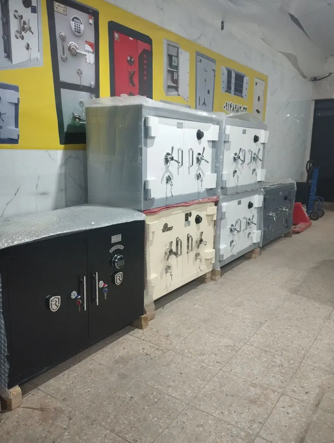 گاوصندوق آلیاژ دار|ابزارآلات|یزد, |دیوار