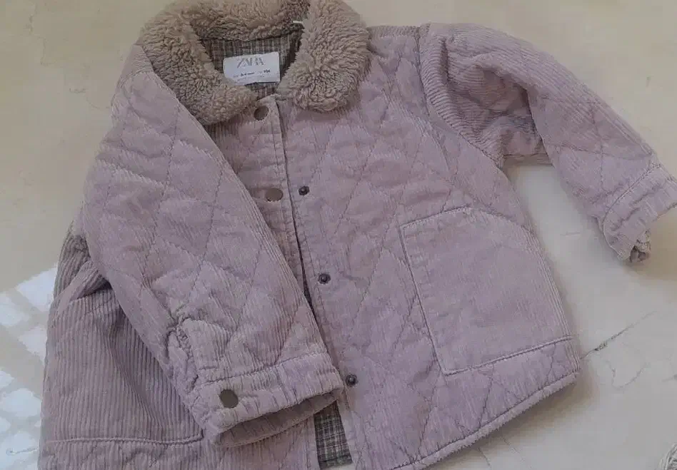 کاپشن دخترانه خارجی مارک زارا مناسب سن ۳ سال|کفش و لباس بچه|چناران, |دیوار