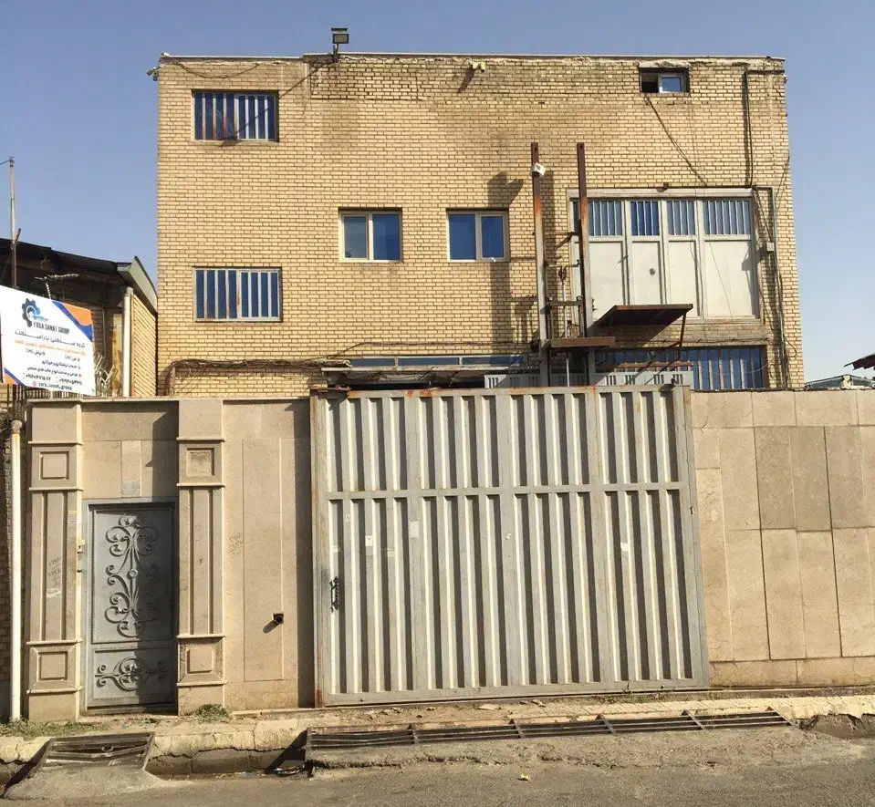اجاره کارگاه صنعتی، دفتر اداری، انبار همراه بالابر|اجارهٔ دفتر صنعتی، کشاورزی، تجاری|تهران, هفده شهریور|دیوار