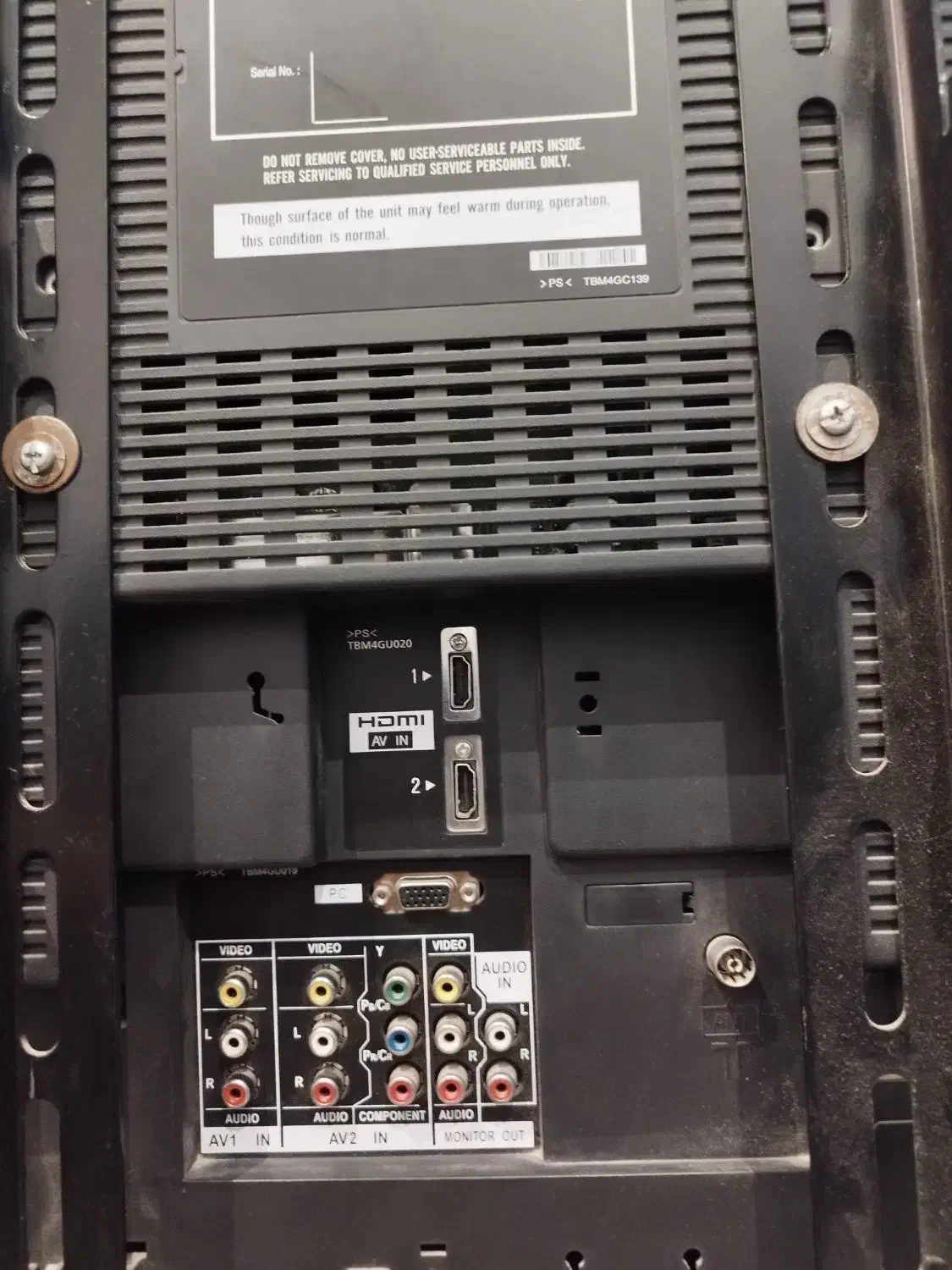 تلویزیون LCD42 اینچ پاناسونیک بهمراه میز تلویزیون|تلویزیون و پروژکتور|شهریار, شهریار|دیوار